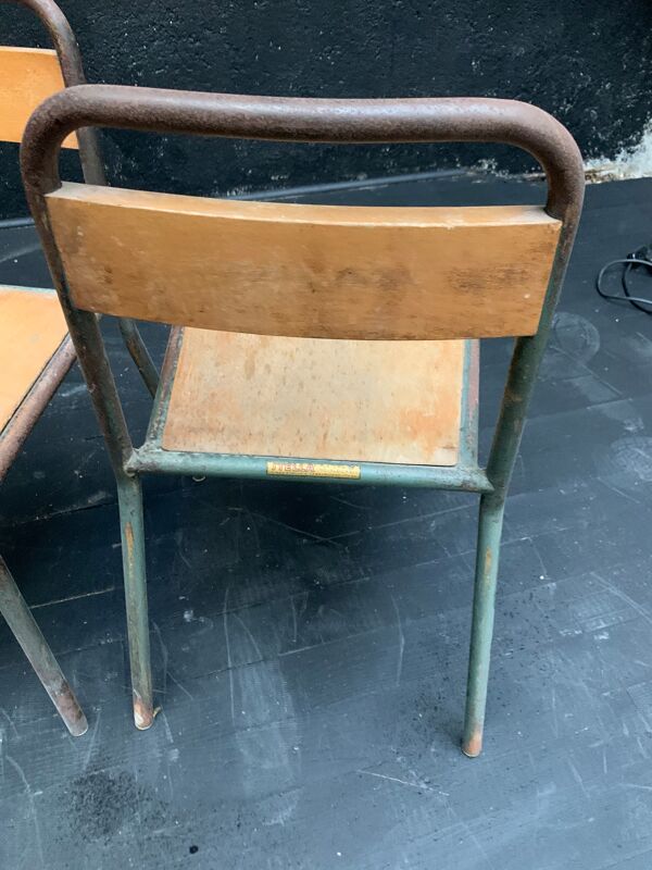 Suite de 4 chaises d’école Stella