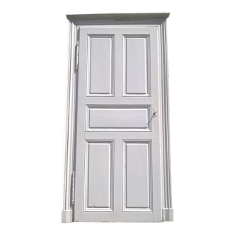 Moulded door with xix eme frame
