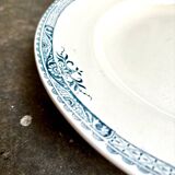 Plat rond creux Longchamp en terre de fer, service "Lily"
