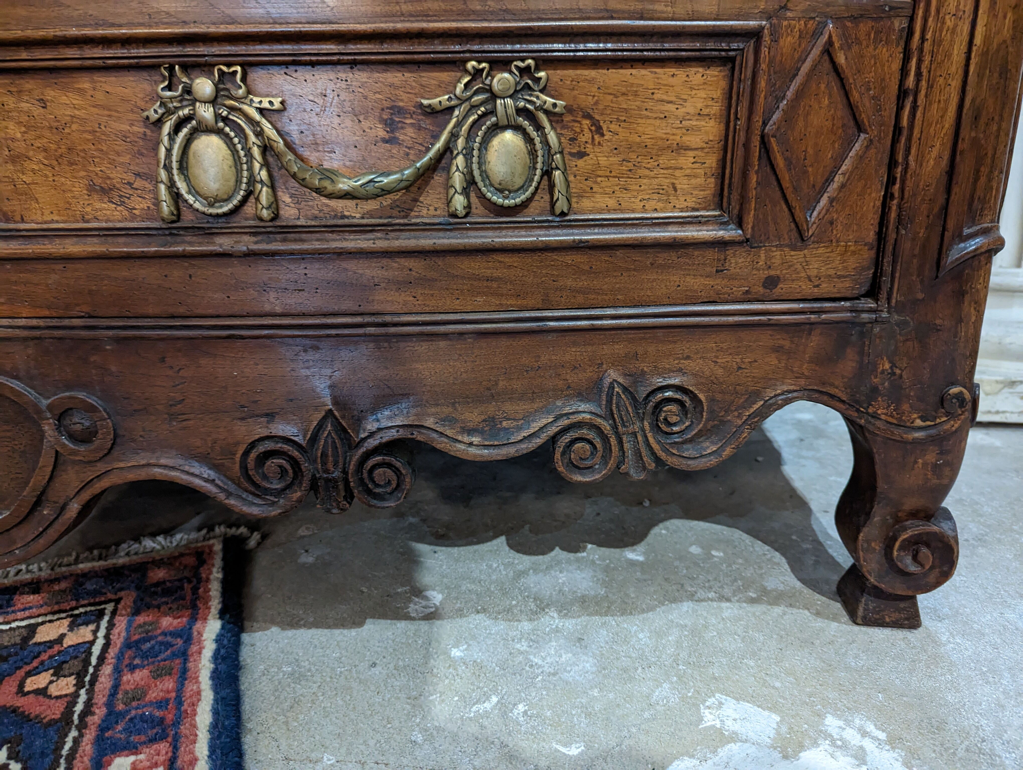 Louis XV period chest of drawers