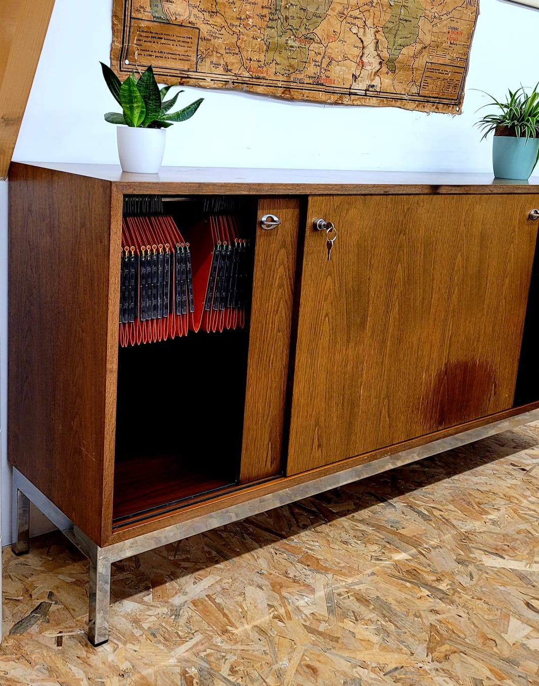 Meuble enfilade bois métal chromé