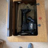 Singer sewing machine from the 1960s model 197 b with art deco furniture