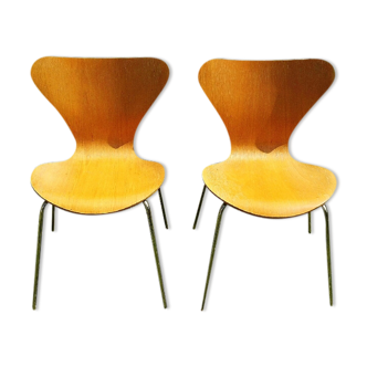 Pair of chairs Arne Jacobsen Fritz Hansen ed. 1983