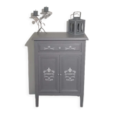 Storage cabinet