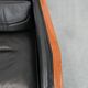 Fauteuil Art Déco en cuir noir et bois