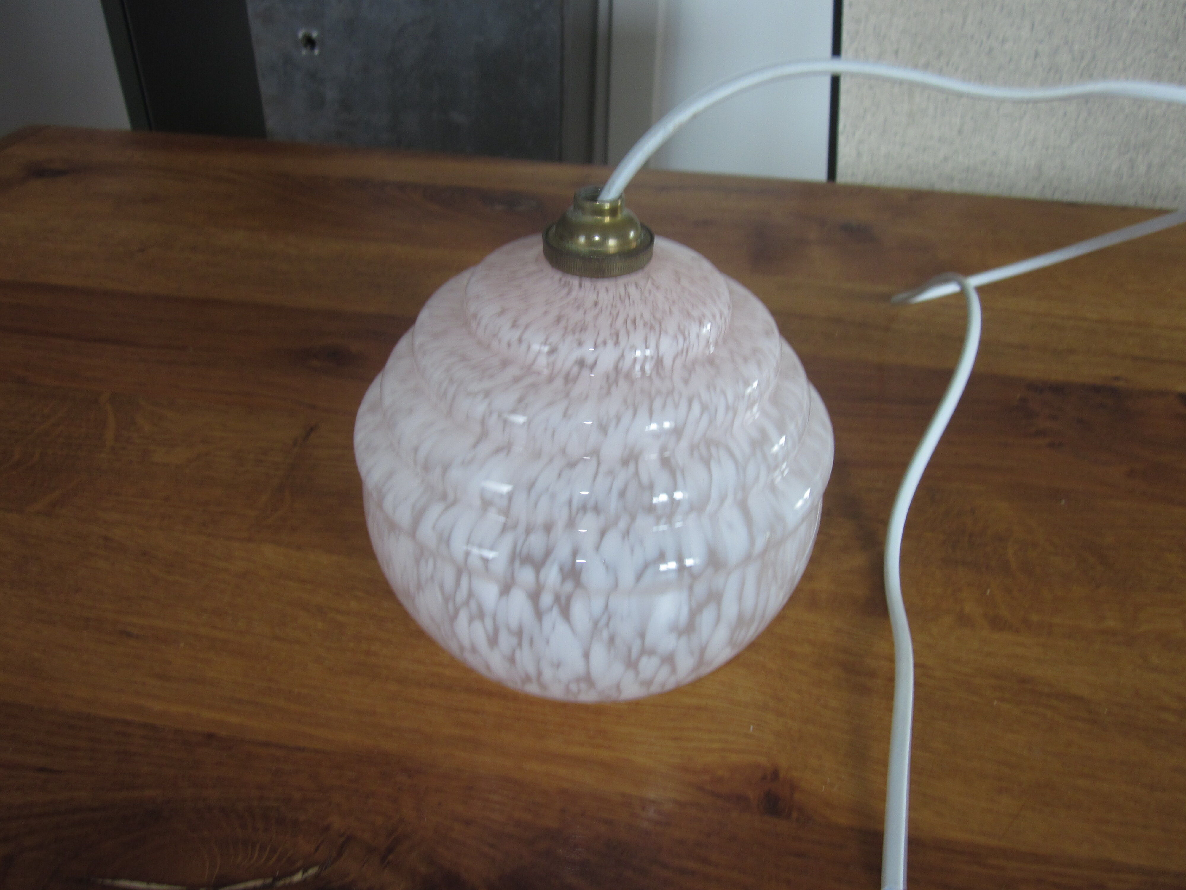 Pink clichy glass walk-in hanging