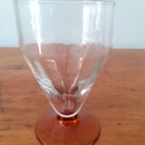 4 verres à pied marron fumé