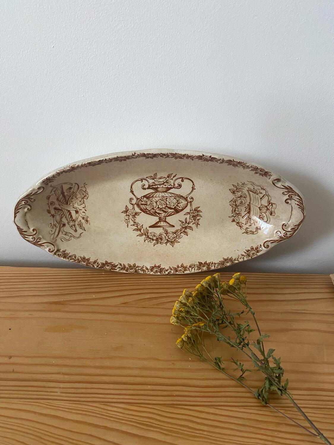 1 iron clay dish HB Choisy le Roi sepia color
