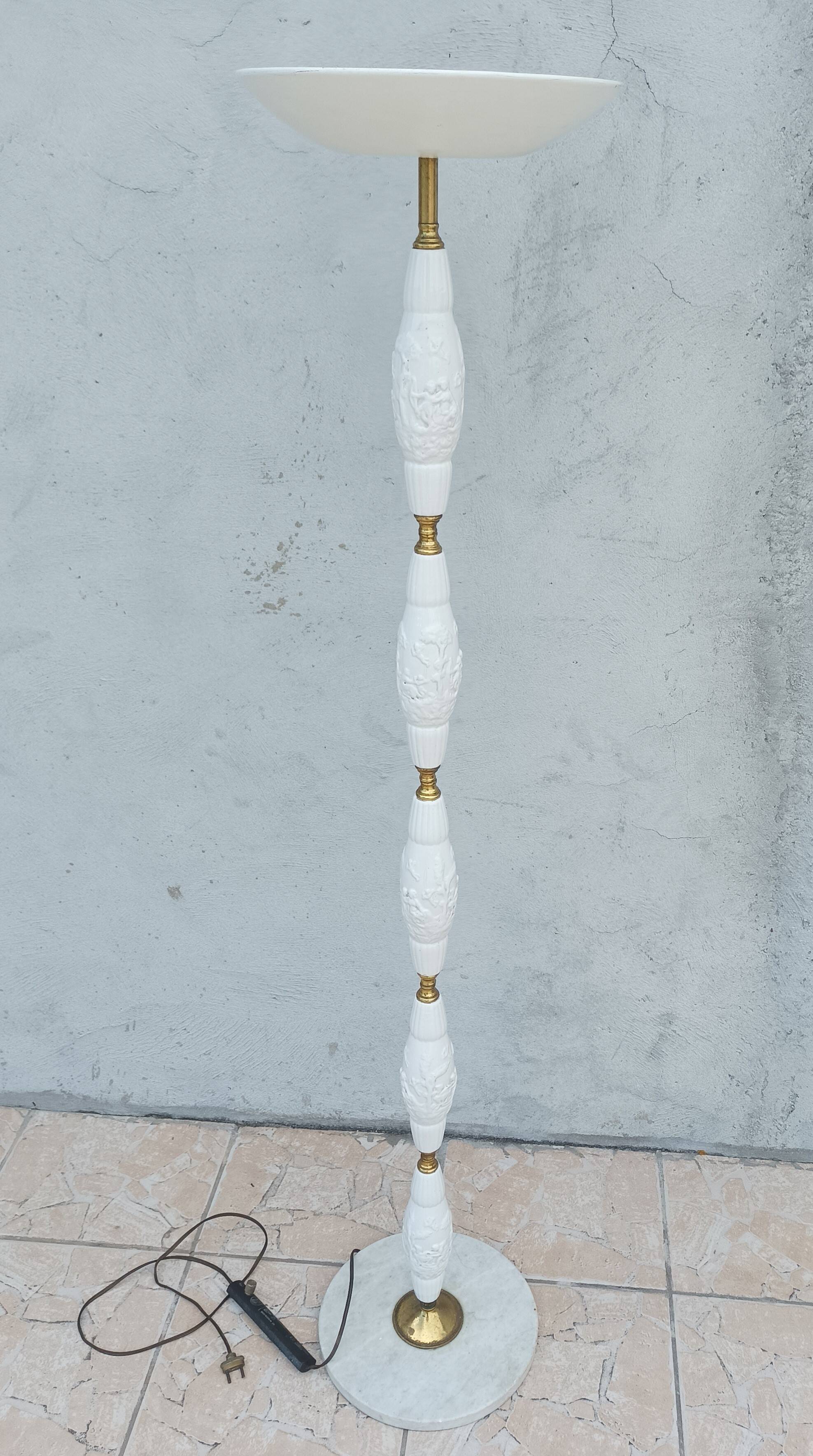 Halogen floor lamp from the 60s in marble ceramic and brass