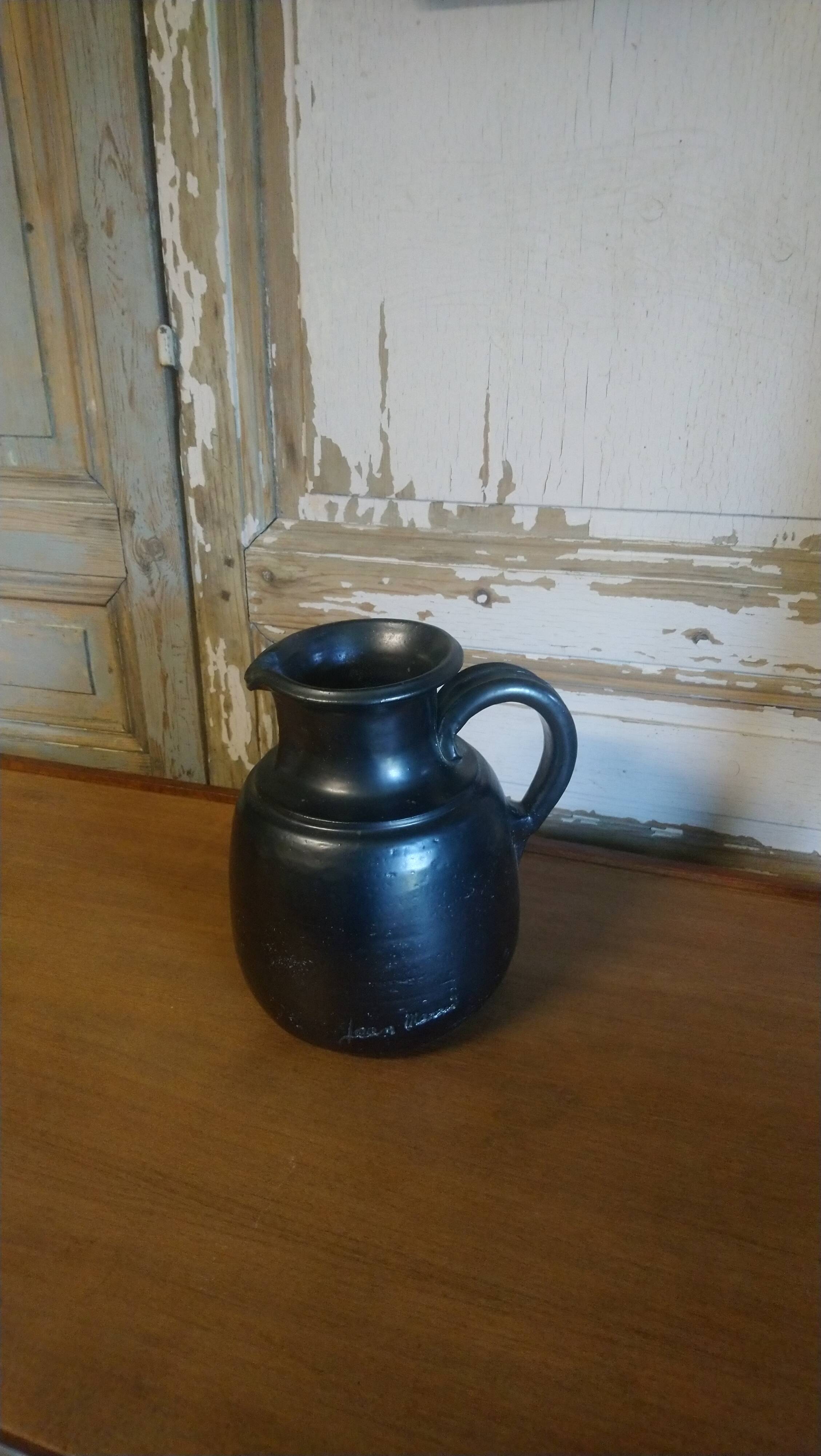 Black enameled ceramic pitcher "Jean Marais"