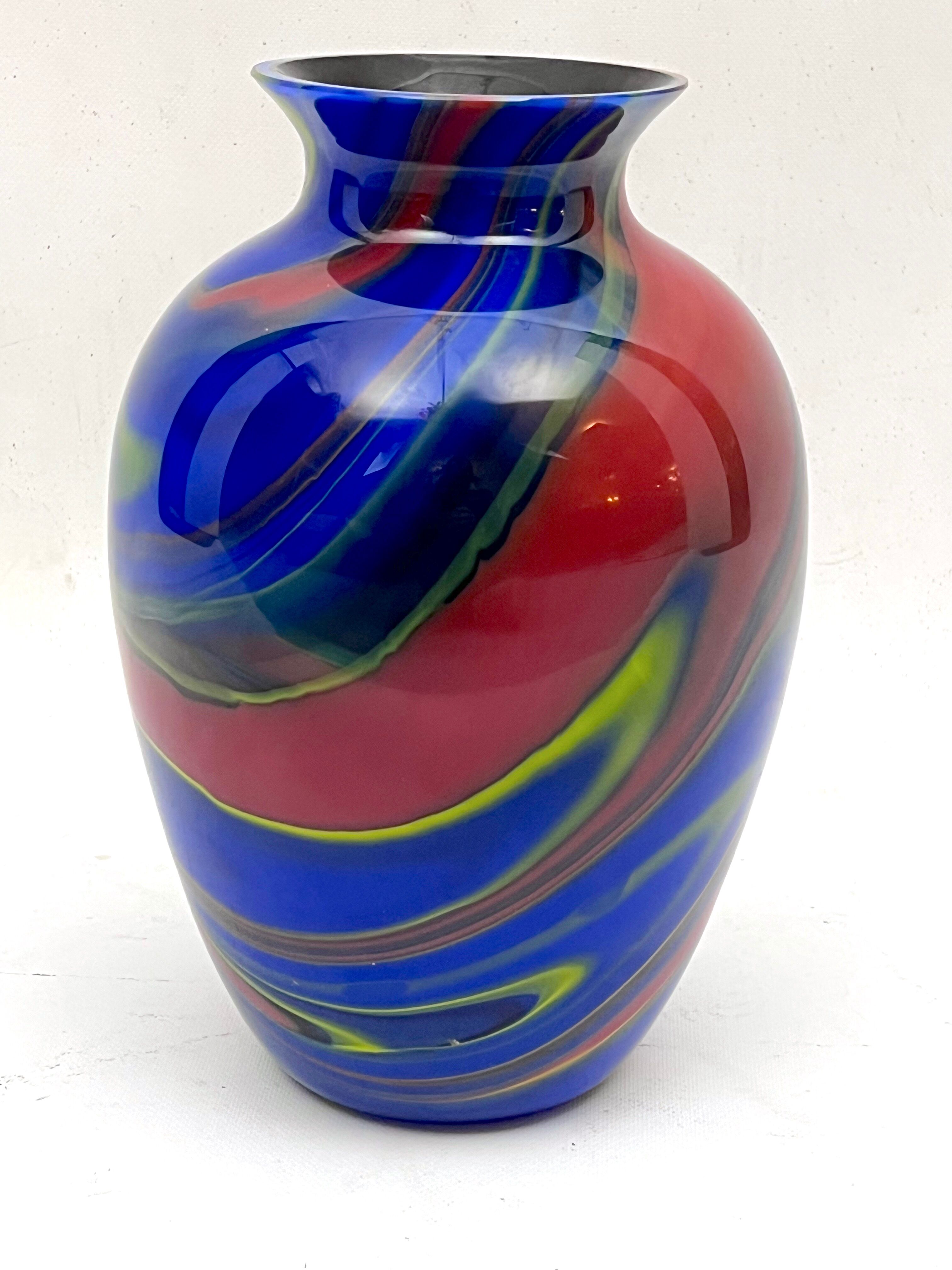 Postmodern multicolored Murano glass vase by Ottavio Missoni. Italy 1980s