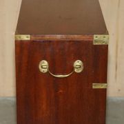 Commode militaire vintage avec plateau coulissant et dessus extensible