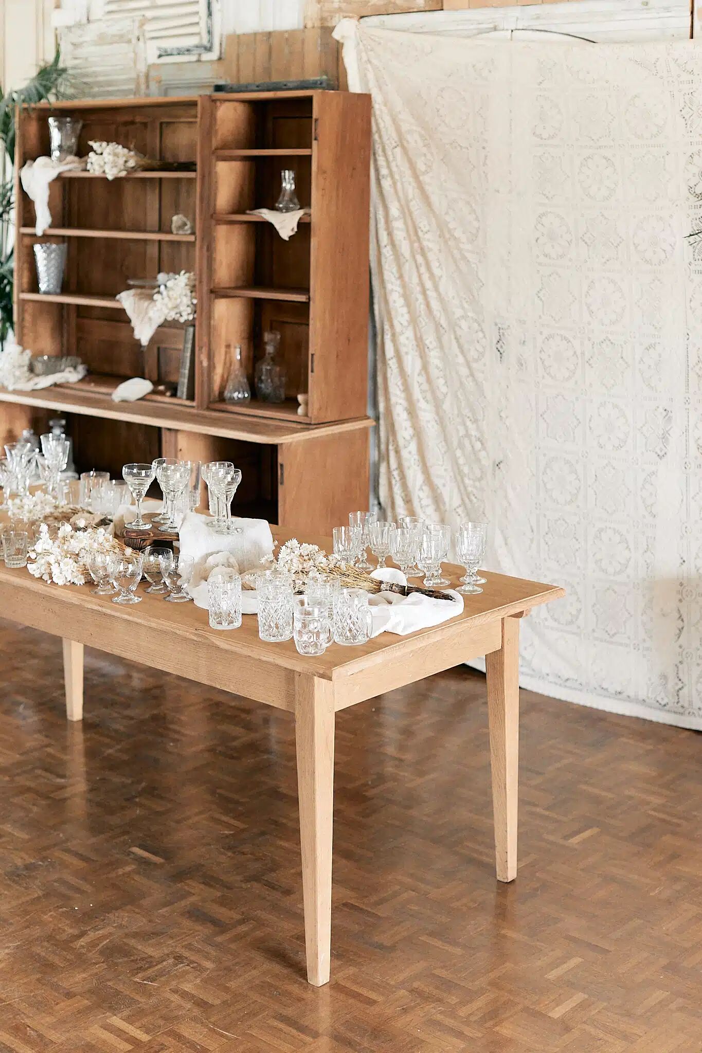Wooden table "Rose"