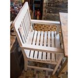 Chaise en bois blanche