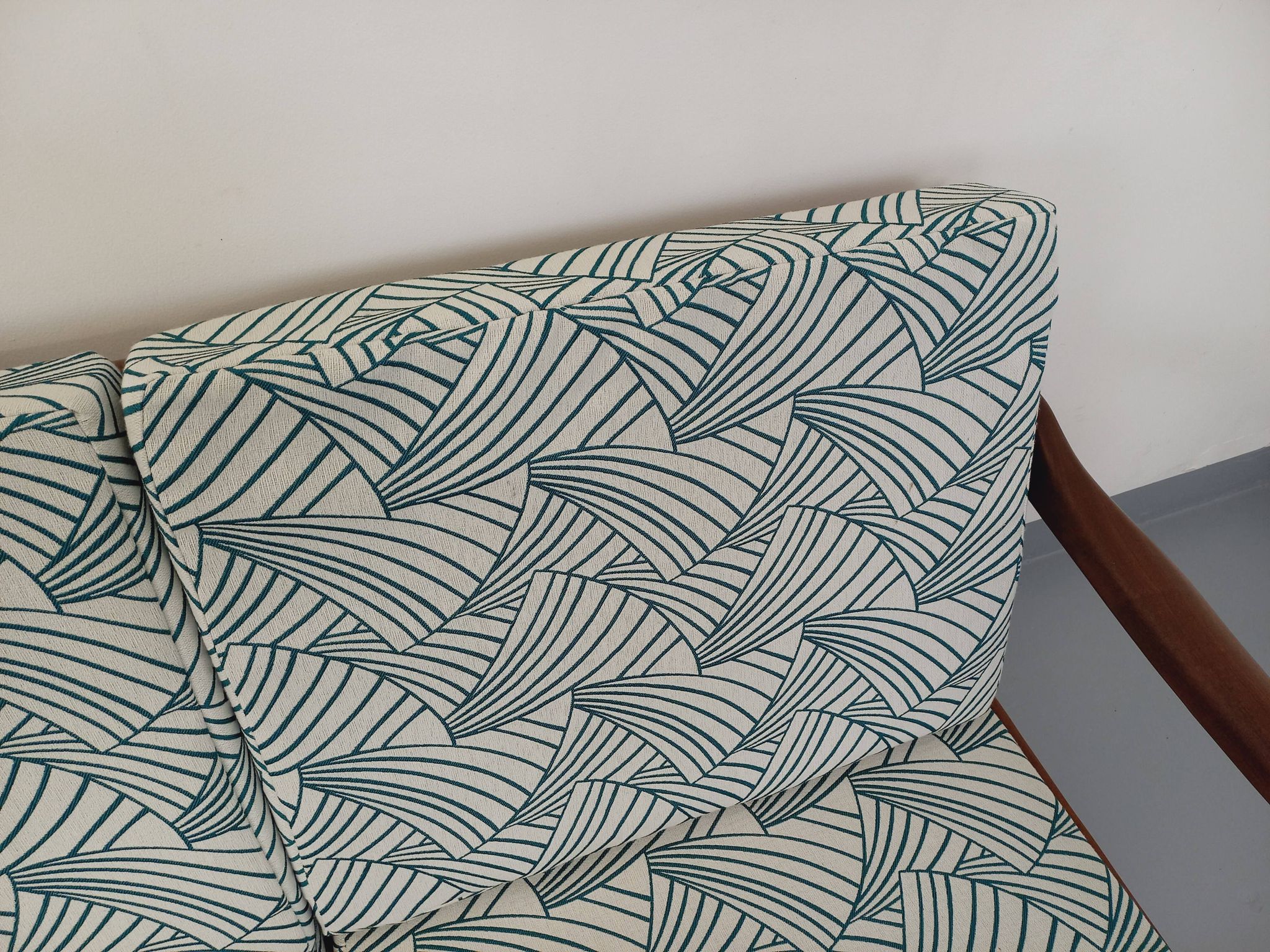 Scandinavian 3-seater sofa bench by Arne Wahl Iversen for Komfort in teak