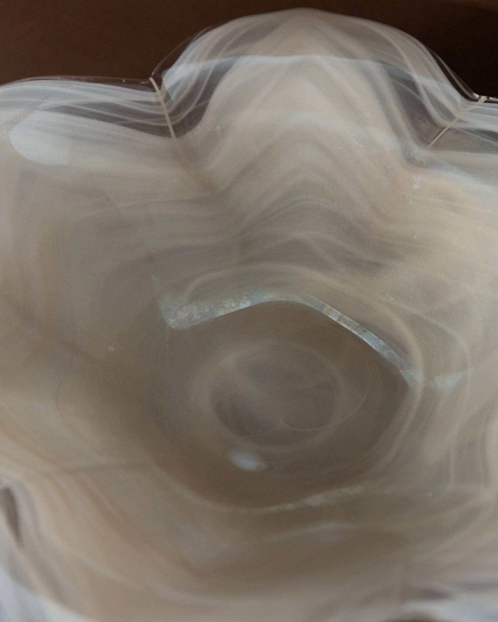 Vintage Murano glass bowl, flower-shaped centerpiece with transparent glass and white streaks, Italian 1980s