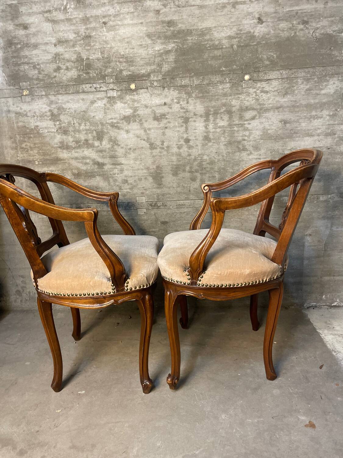 Pair of Venetian armchairs
