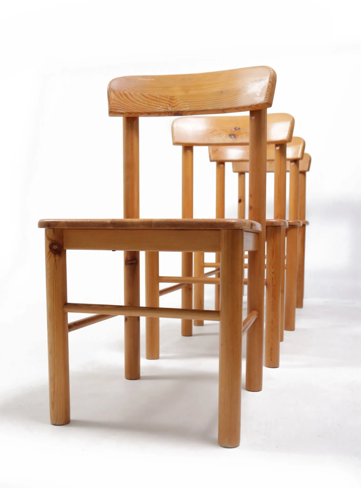 Set of 4 Danish pine chairs in Rainer Daumiller style – circa 1975