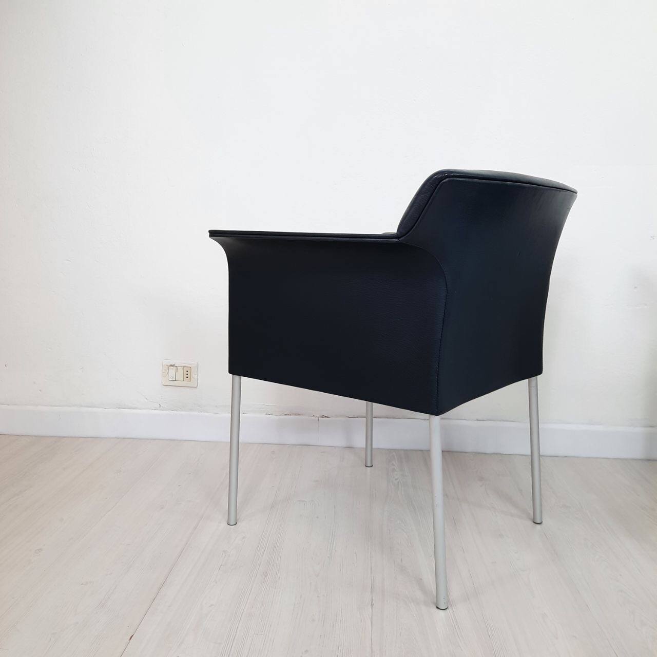 Quatre fauteuils de Matteo Grassi cuir années 1990/2000