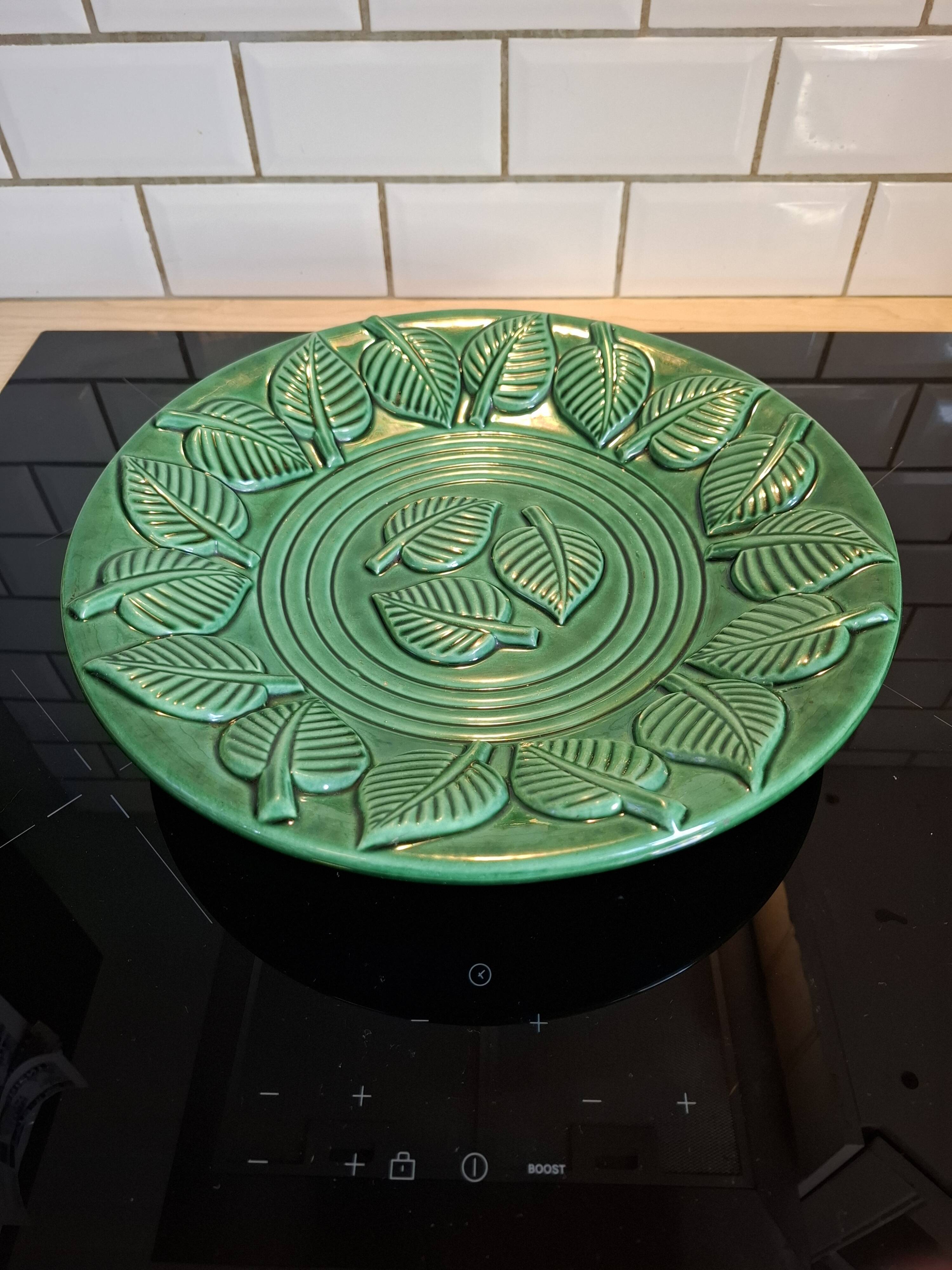 Ceramic fruit bowl