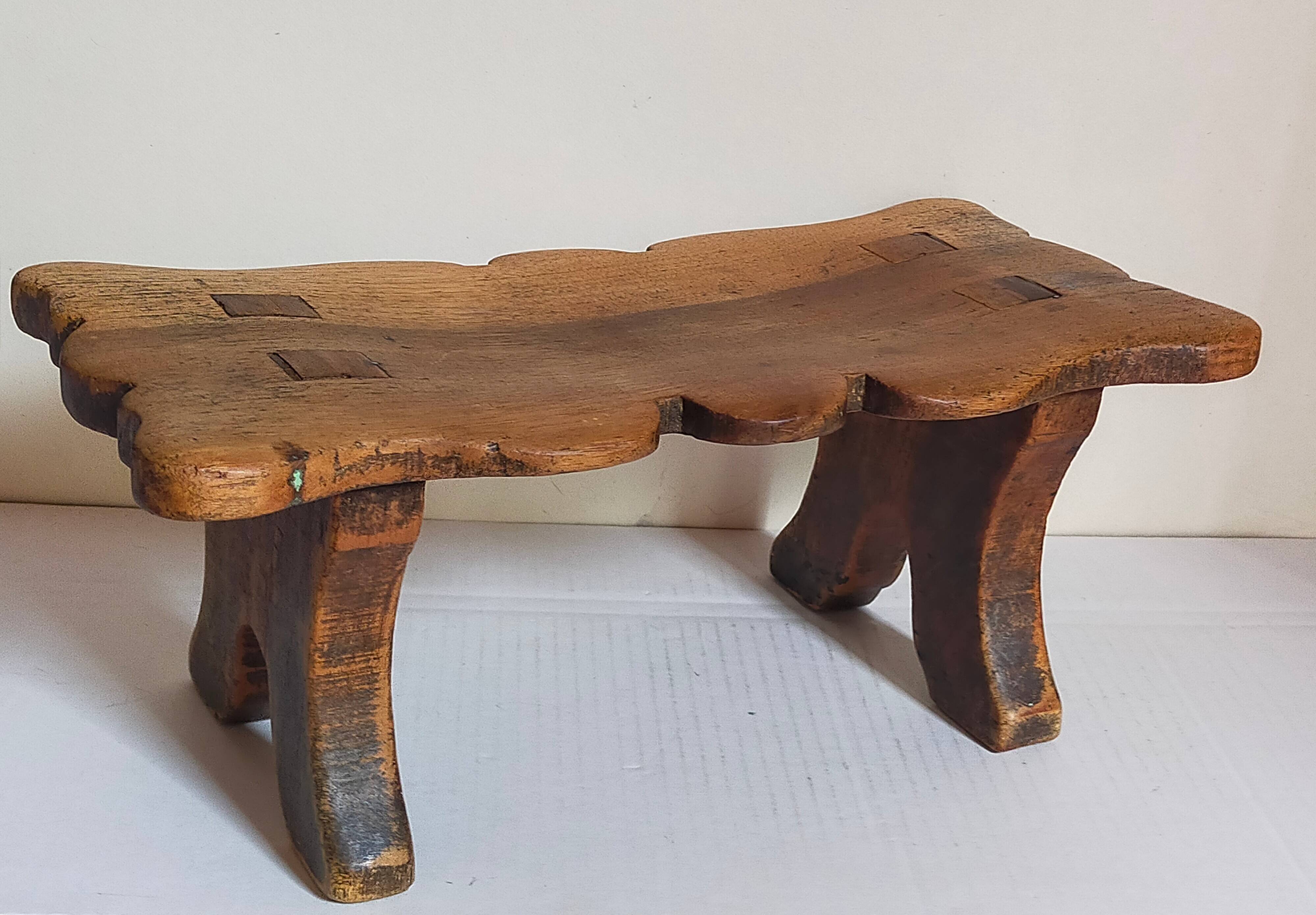 Old footstool in solid wood 19th century
