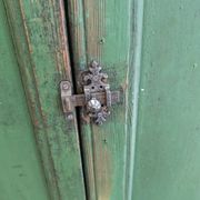 Buffet, confiturier en bois vert