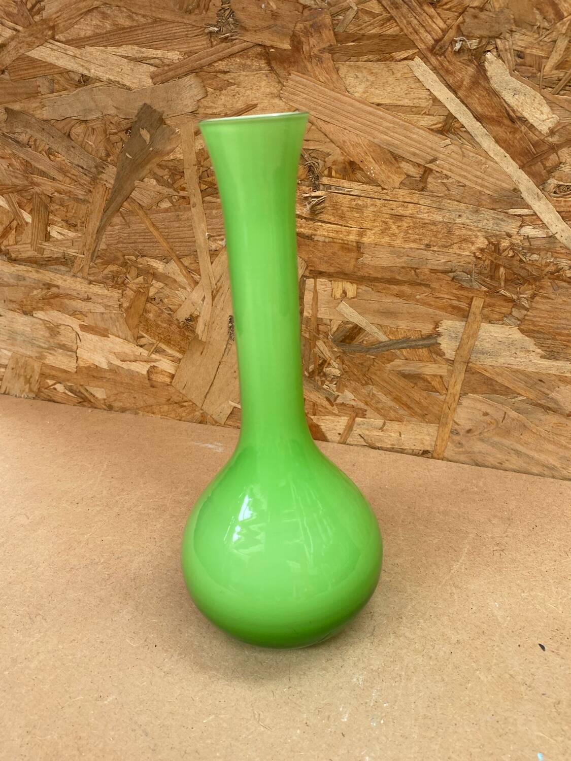 Old Vase Soliflore MURANO Multilayer Glass Green & White Vintage #B092