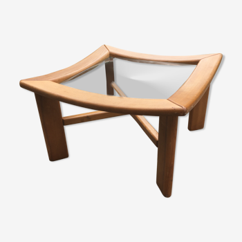 Gondola design coffee table