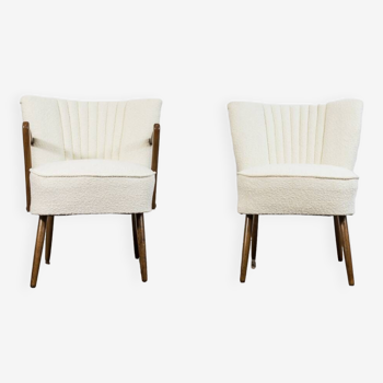 Pair of white cream boucle chairs, 1950s