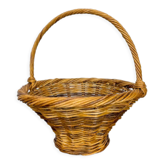 Woven wicker conical mushroom basket