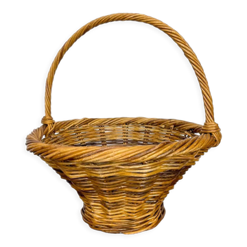 Panier à champignon conique en osier tissé