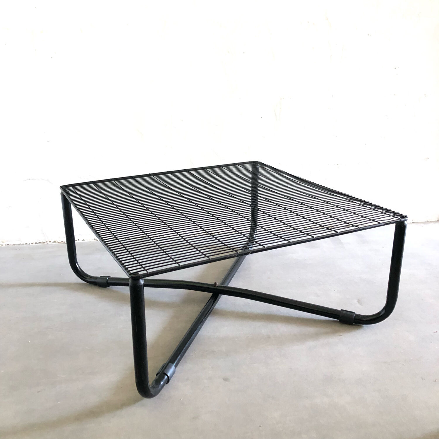 Table basse vintage Ikea Jarpen par Niels Gammelgaard