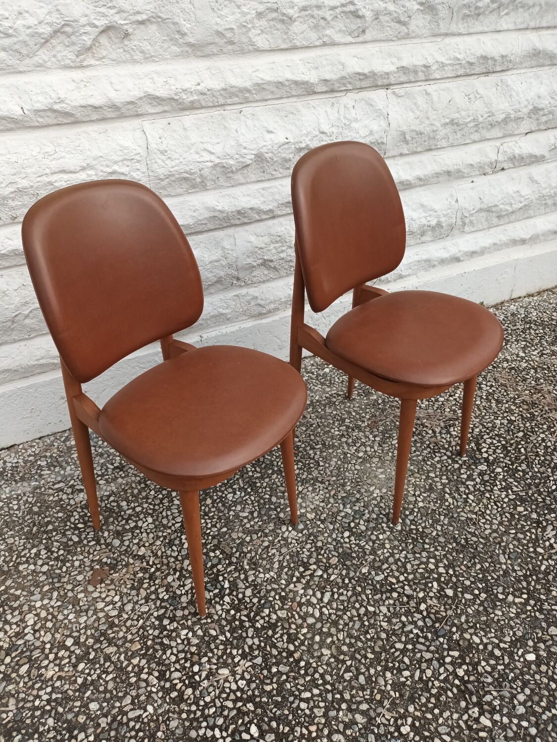 Baumann chairs