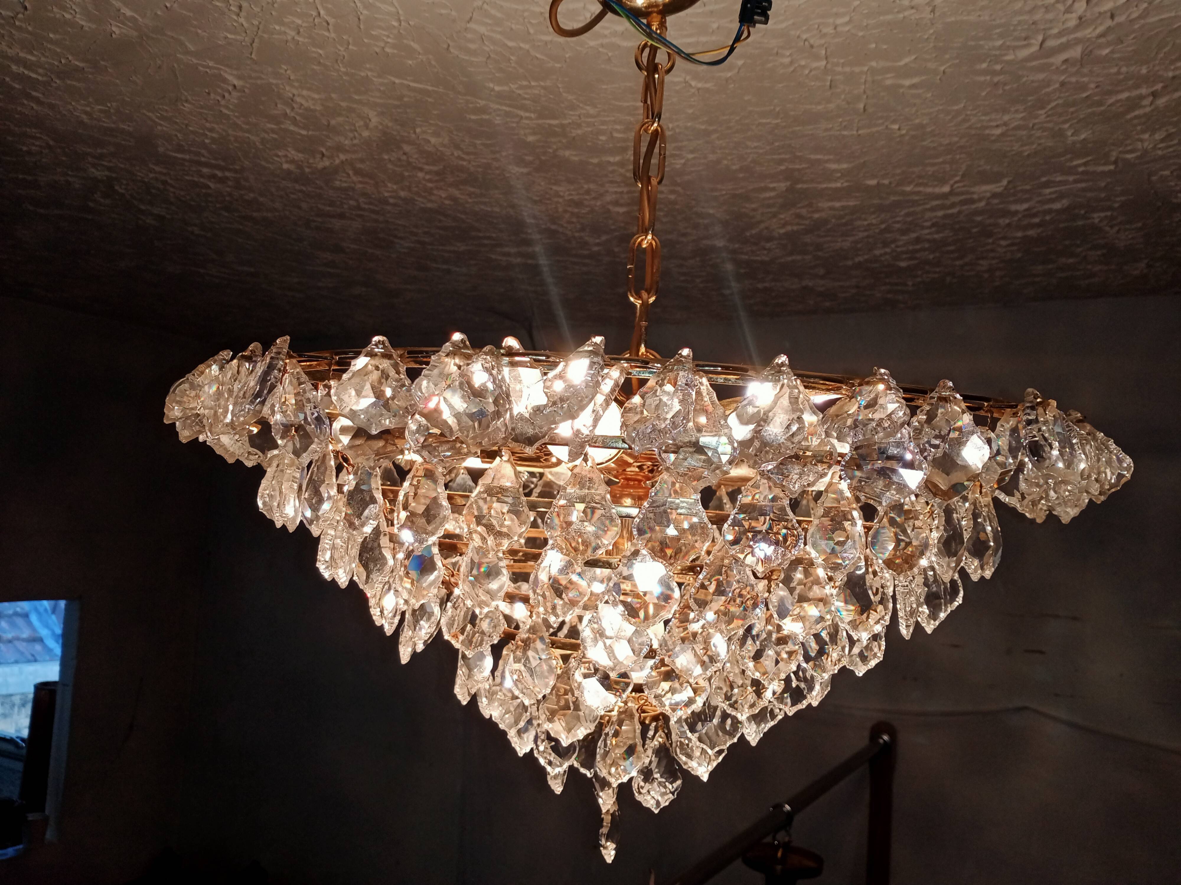 Grapevine chandelier 70