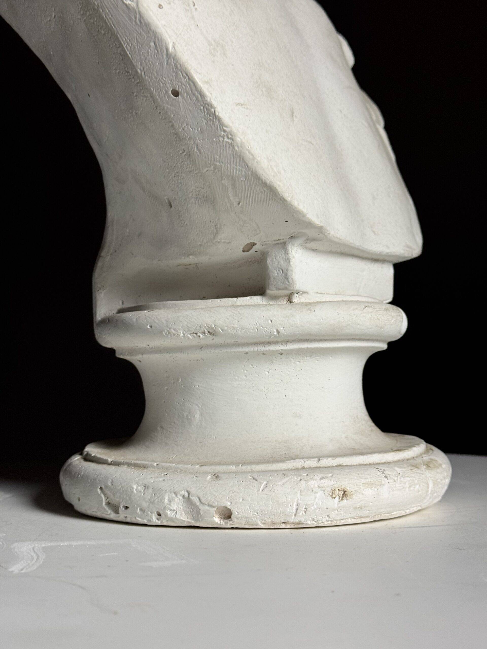 Buste en plâtre de l'empereur Auguste