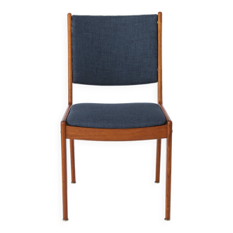 1 of 2 Danish Teak wood Chairs by Johannes Andersen Uldum Møbelfabrik 1960s