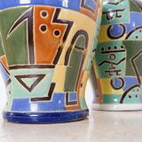 Paire de grands vases en céramique émaillée polychrome du milieu du siècle dernier