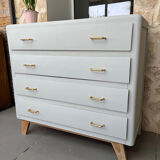 Vintage chest of drawers