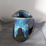 Pitcher in flamed sandstone of the Morvan