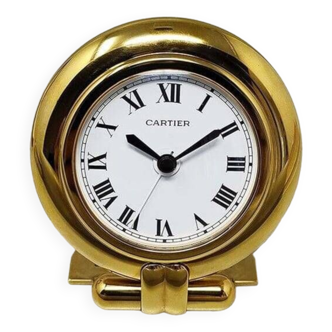 Années 1990 Magnifique pendulette réveil Cartier « Colisée ». Fabriqué en France