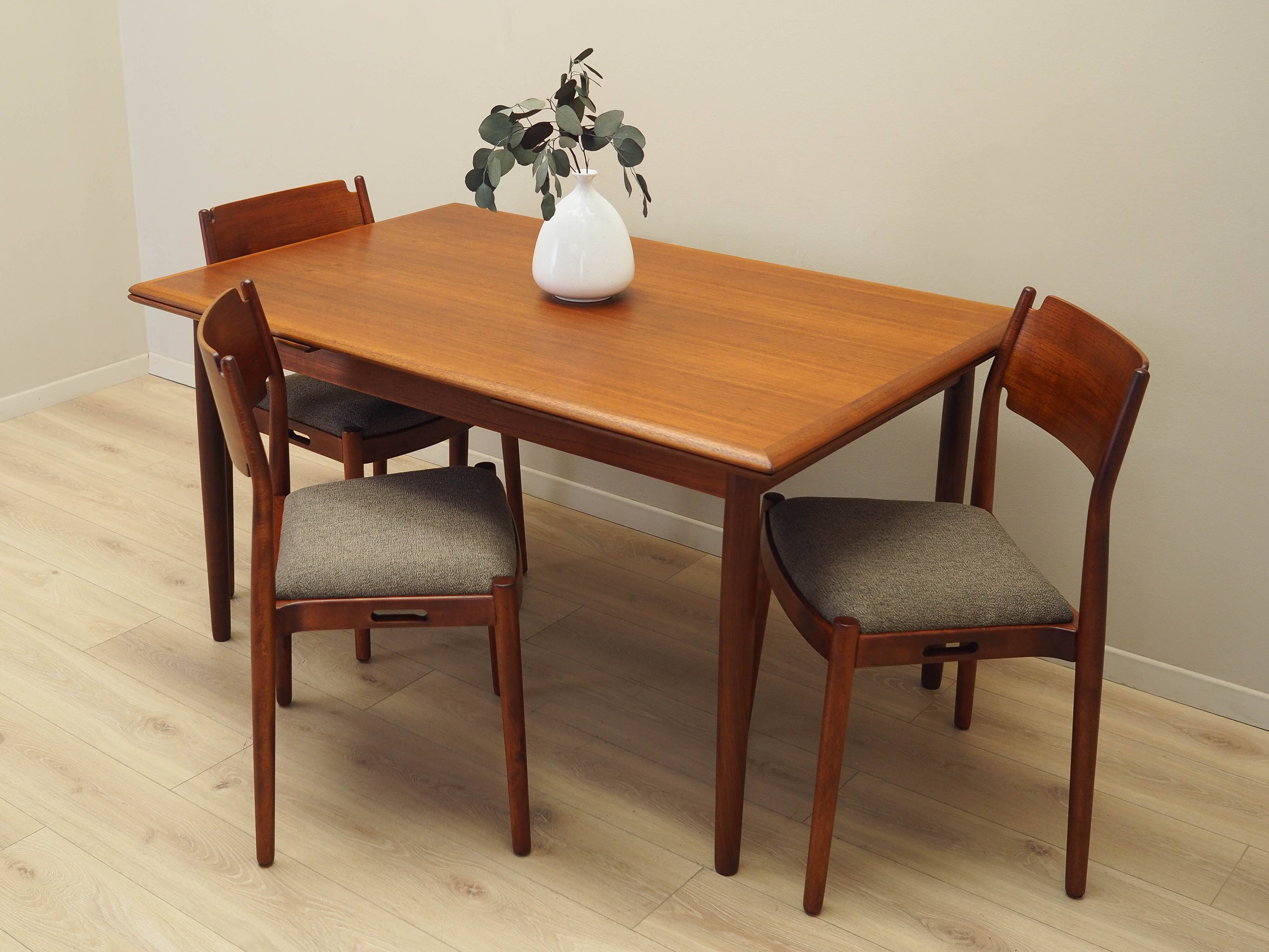 Teak table, Danish design, 1970s, production: Denmark