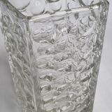 Textured vintage glass vase, 21 cm