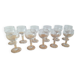 Set of 11 liquor glasses