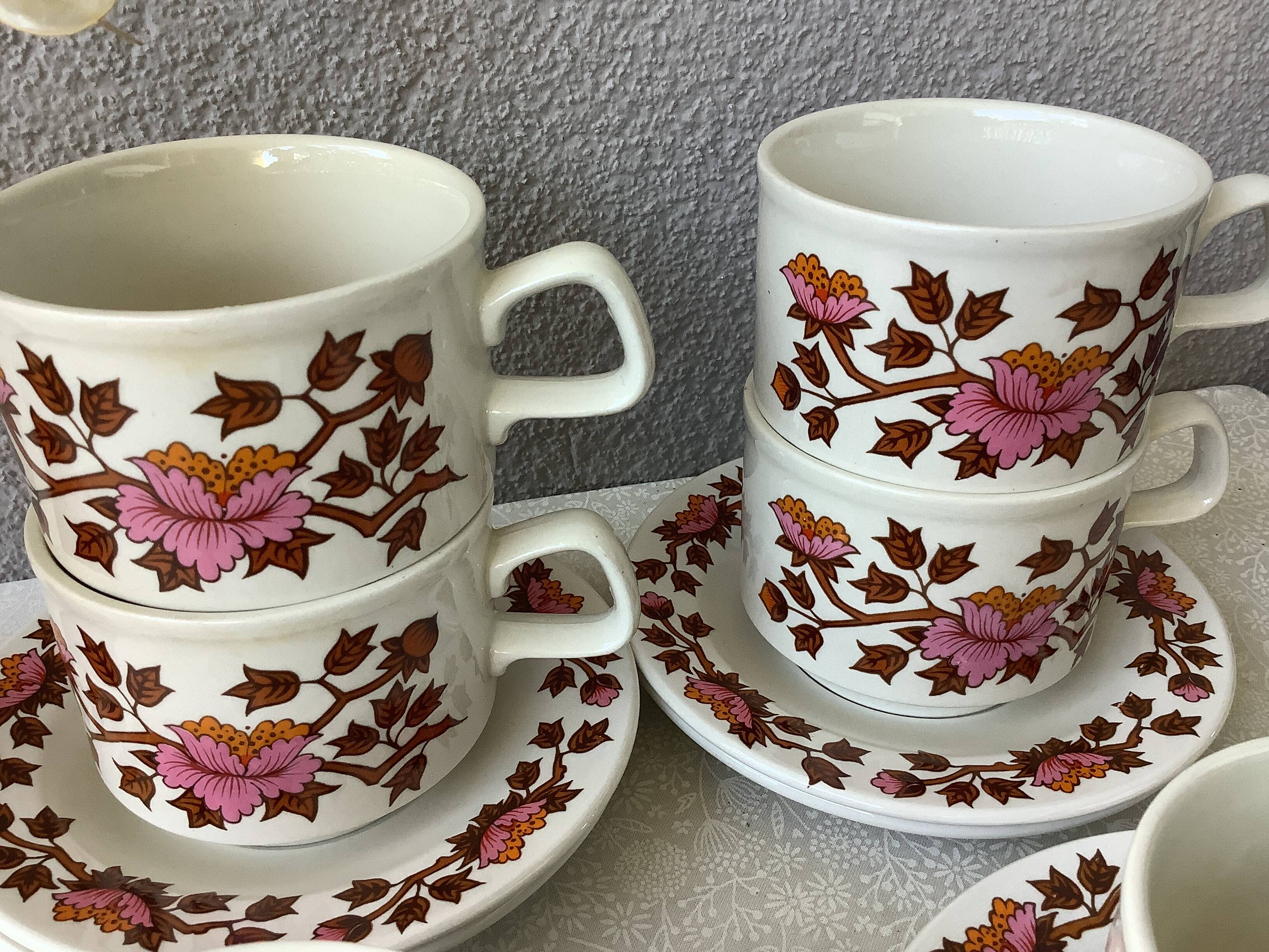 English teacups Staffordshire potteries LTD Ashley ironstone