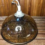 Ancienne suspension verre moulé incrustation doré + contour laiton vintage