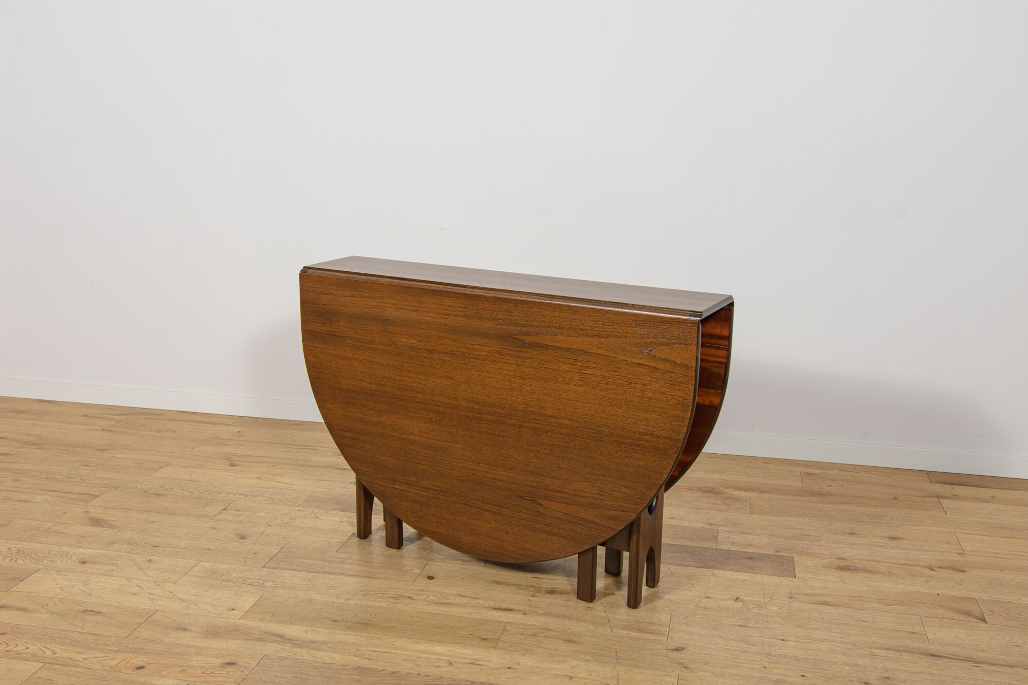 Mid-Century Teak Extending Dining Table from Jentique, United Kingdom, 1960s