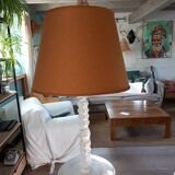 Floor lamp with tray and jute lampshade