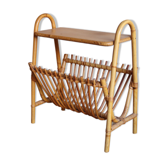 Rattan shelf magazine holder