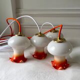 Pair of orange opaline tulips gradient white thread 70s