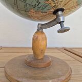 Terrestrial Globe World Map signed Gérard Barrière and Thomas Period 1930s